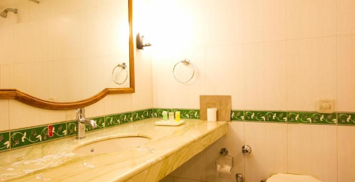 Hotel Hilltone Monte Abu Exterior foto
