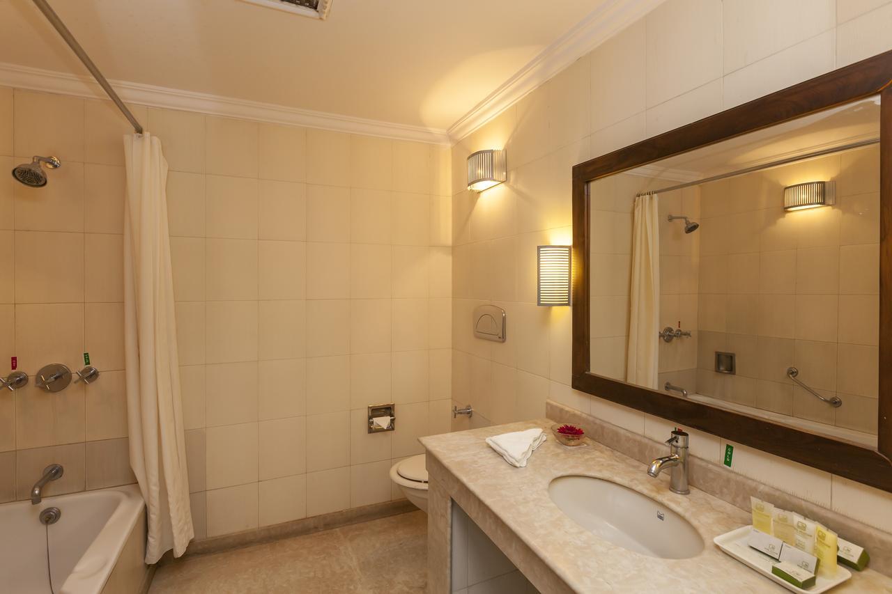Hotel Hilltone Monte Abu Exterior foto