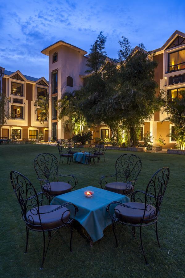Hotel Hilltone Monte Abu Exterior foto